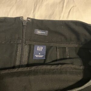 GAP Sleek Black Pencil Skirt